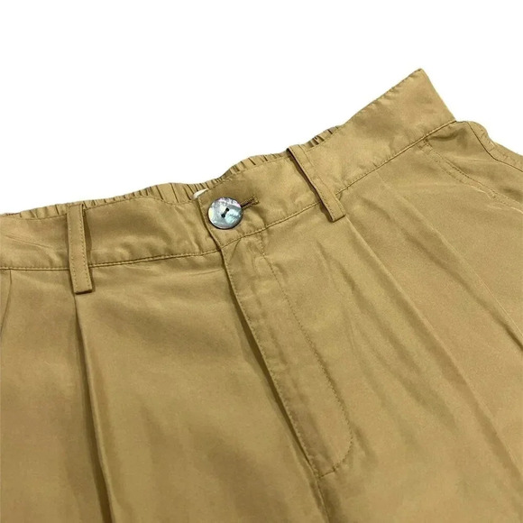 Vince Gold Drapey 100% Silk Pleated Habutai Shorts 2 - Picture 2 of 3